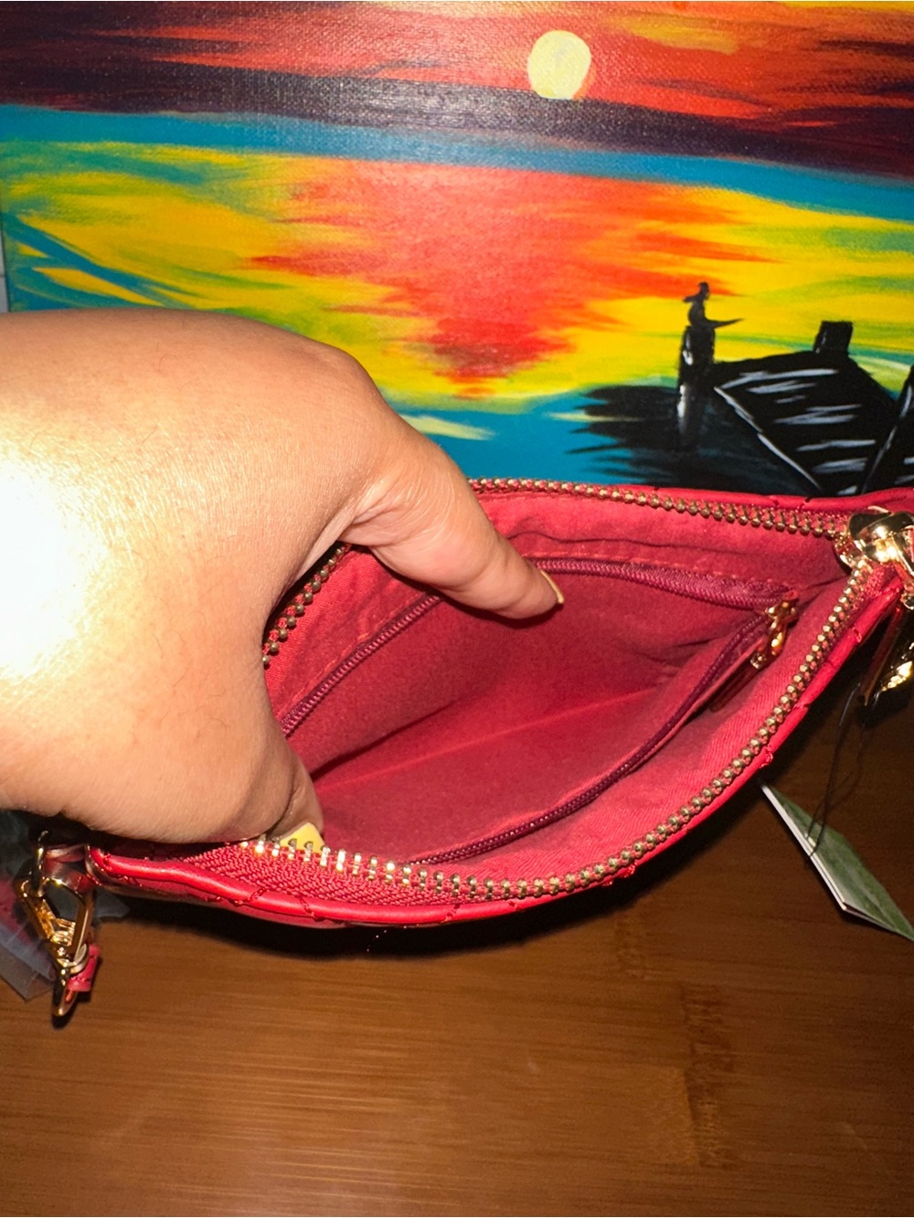NWT Badgley Mischka Quilted Red Wristlet Bag with Gold Logo - Picture 7 of 8
